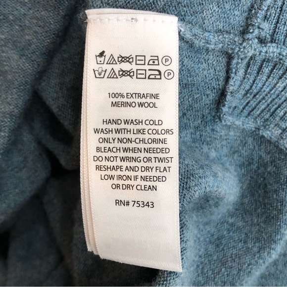 Cynthia Rowley sweater blue extra fine merino wool soft oversized fit size XS - Picture 8 of 9